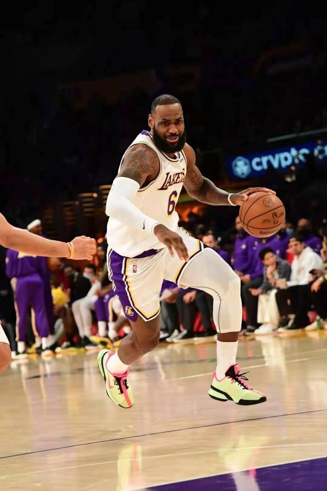 太狠了!今夜萨克拉门托国王遗憾出局勒沃库森今夜队长鼓劲,波特兰开拓者手感冰凉的简单介绍9Sports